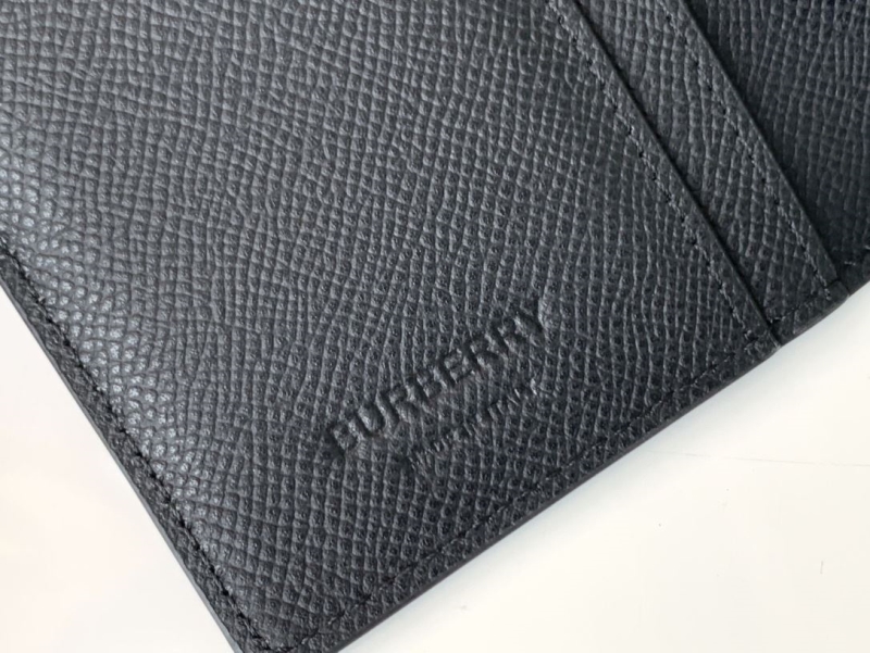 Burberry Wallets & Purse